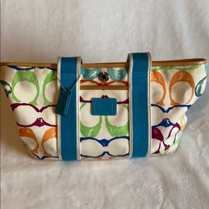 Authentic Coach Signature Purse